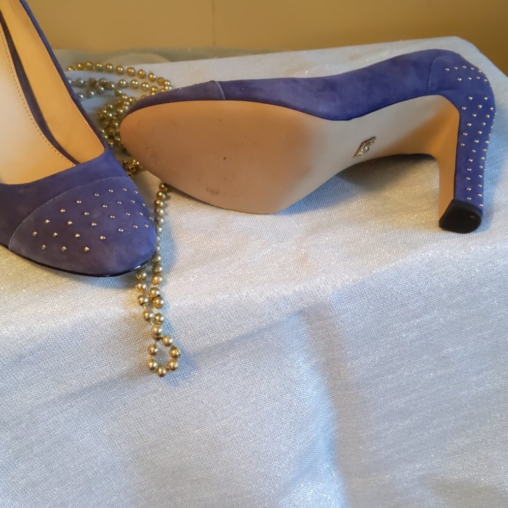 Shoes - Picture 3 of 3